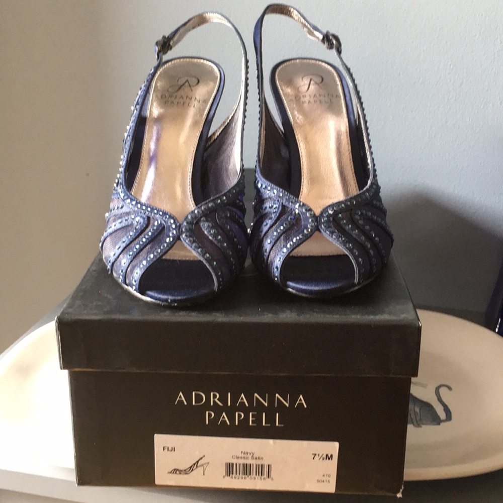 Adrianna Papell Fiji navy dress shoes